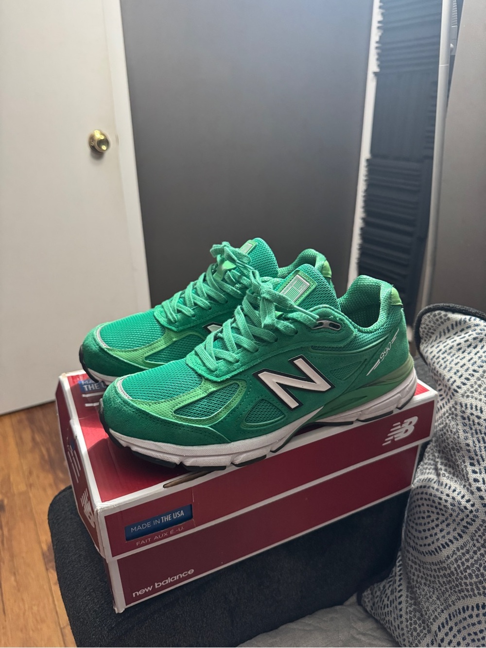 New Balance Green Mesh & Suede Runner